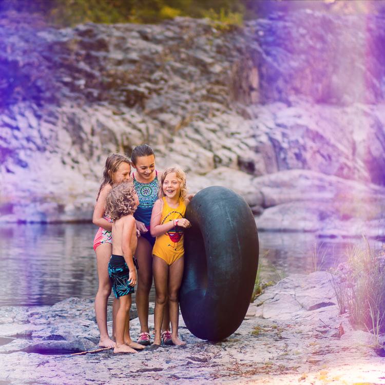 Lens Flares & Light Leaks Overlays – Photoshop & More