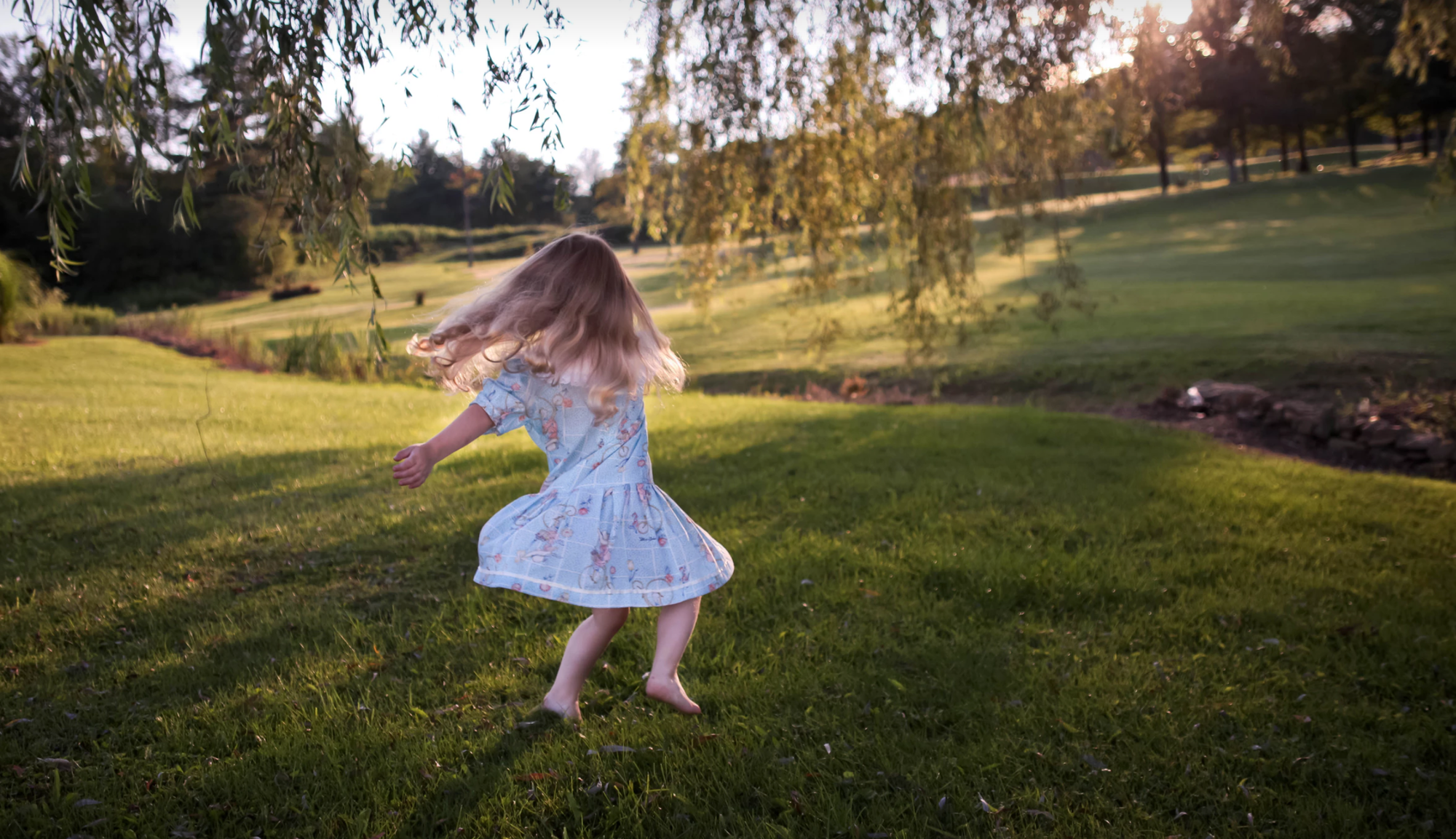How to Take Creative and Joyful Photos of Your Children